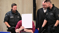 Prozessauftakt Mannheim: Todesfahrer äußert sich zur Tat