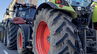Blockade von Autobahnen A7 und A49: Bauern-Demo darf stattfinden