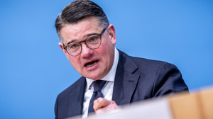 Rhein fordert klare Absage an Zuckersteuer