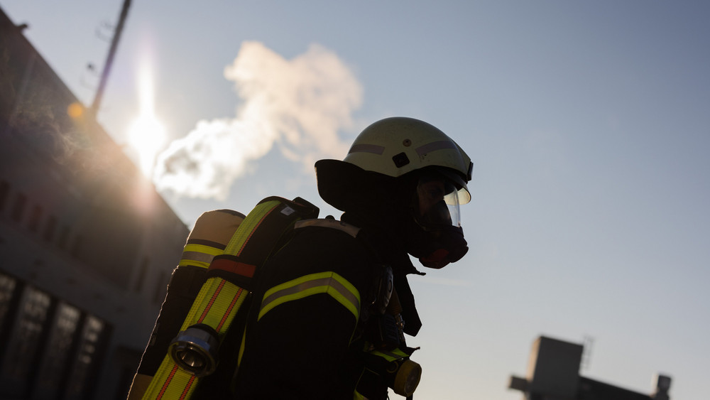 Zwei Häuser sind nach einem Brand in Rüsselsheim unbewohnbar