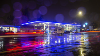 Tankpreis-Stichprobe des ADAC: Lohnt Abfahren von Autobahn?