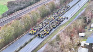Tausende Teilnehmer bei Demo gegen AfD-Jugend