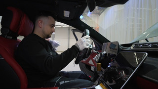 Die Mercedes-Benz MANUFAKTUR - Geschickte Hände sind die wertvollsten Werkzeuge