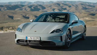 Kevin Giek erklärt den neuen Porsche Taycan