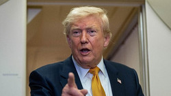"1.000 Raketen": Trump droht Iran mit völliger Vernichtung – einen Tag nach Gesprächszusage