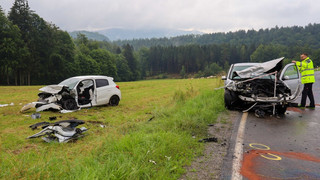 Zwei Verletzte: Schwerer Unfall bei Hofbieber