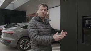 Interview von Elias Hammer zum Audi charging hub Berlin