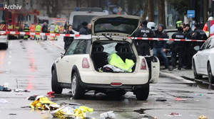 Auto-Anschlag auf Demonstration in München: Lebenslange Haft 