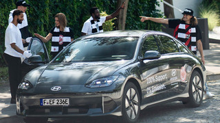 Die Schöne Samstagsshow: Mit Hyundai Eintracht gegen Bayern gewinnen