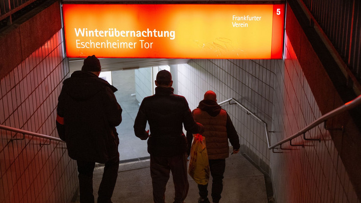 Frankfurt: Zweiter Kältebus für Wohnungslose unterwegs