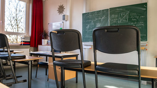 Hanau: Wasserschaden an der Hohen Landesschule - Online-Unterricht