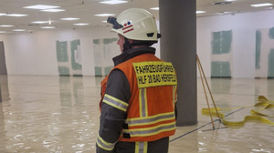 Feuerwehr Bad Hersfeld: Land unter in der City-Galerie