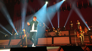 Mark Forster in Frankfurt: Konfettiregen in der Festhalle