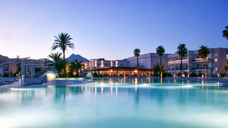 Schöne Samstagsshow – mit Condor und Maritim nach Kalabrien