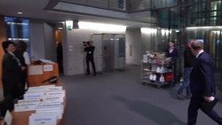 Wadephul: Ukraine muss souverän verhandeln können