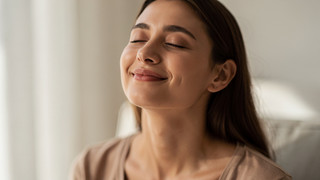 Gedankenkarussell stoppen: Mit Meditation zu innerem Frieden