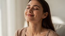 Gedankenkarussell stoppen: Mit Meditation zu innerem Frieden