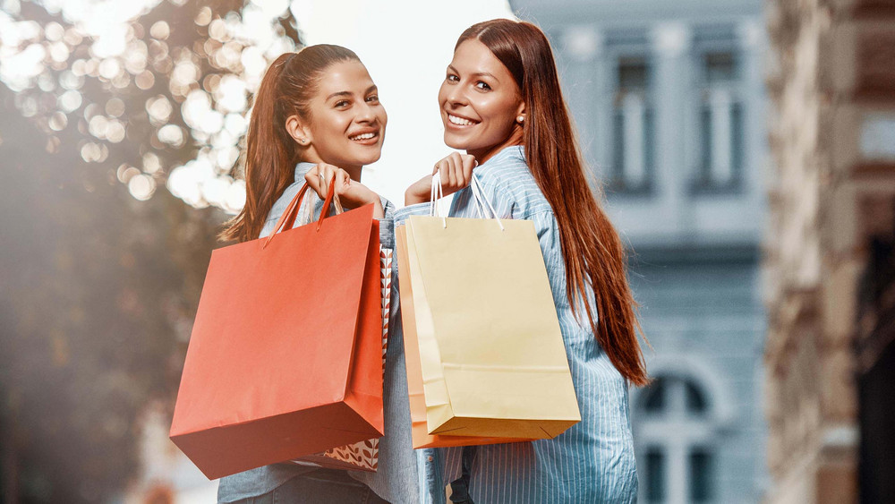 Shopping macht happy Warum uns Shoppen glücklich macht