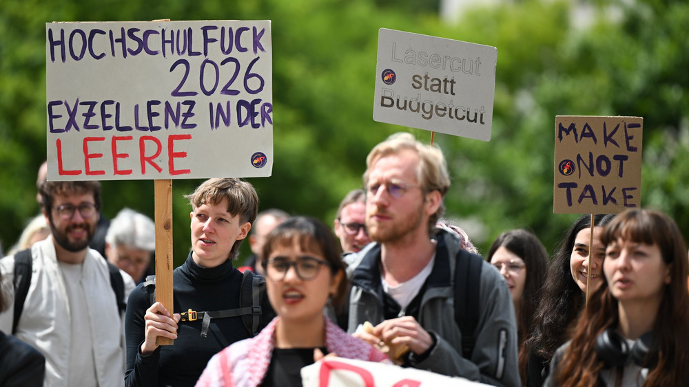 Protest gegen Kürzungen an Unis - Frankfurt am Main