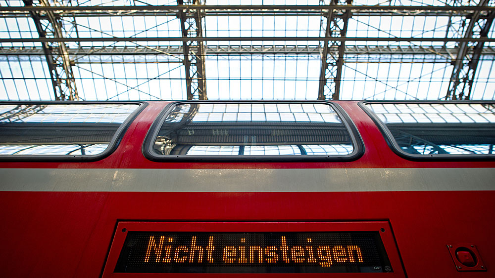 Keine Züge an den Wochenenden zwischen Glauburg-Stockheim und Gelnhausen: Grund sei Personalmangel, sagt die Bahn.