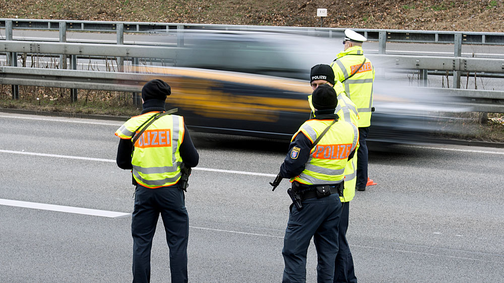 Von den 110 gemessenen Fahrzeugen hielten sich acht nicht an die erlaubten 50 km/h (Symbolbild).